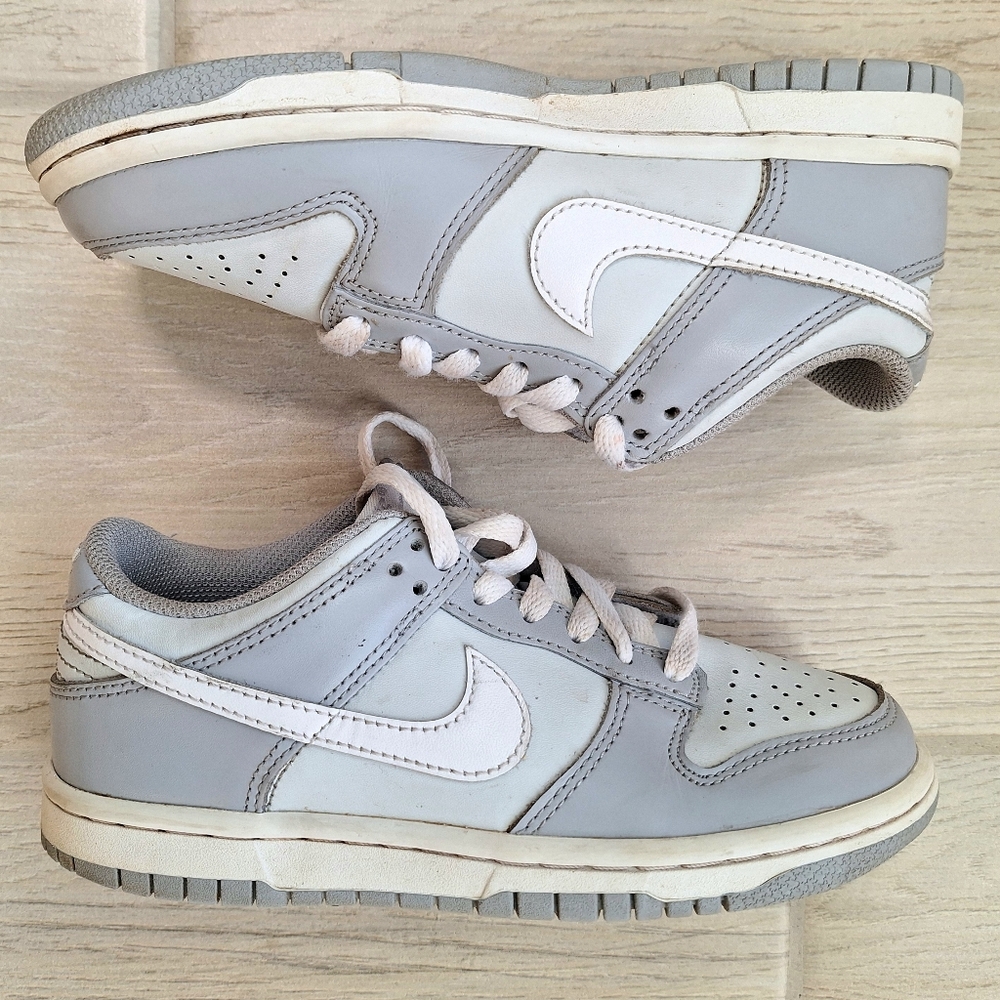 Nike Dunk Low GS Boy's Leather Sneakers Wolf Grey Pure Platinum White Size 3.5Y - Picture 5 of 8